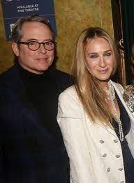 On the London stage, Sarah Jessica Parker and her husband Broderick portray unhappy spouses.