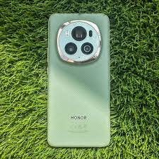 Global release of China’s Honor’s AI-enhanced Magic 6 Pro smartphone