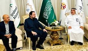 Minister Salik Hussain reaches Saudi Arabia to review Hajj matters